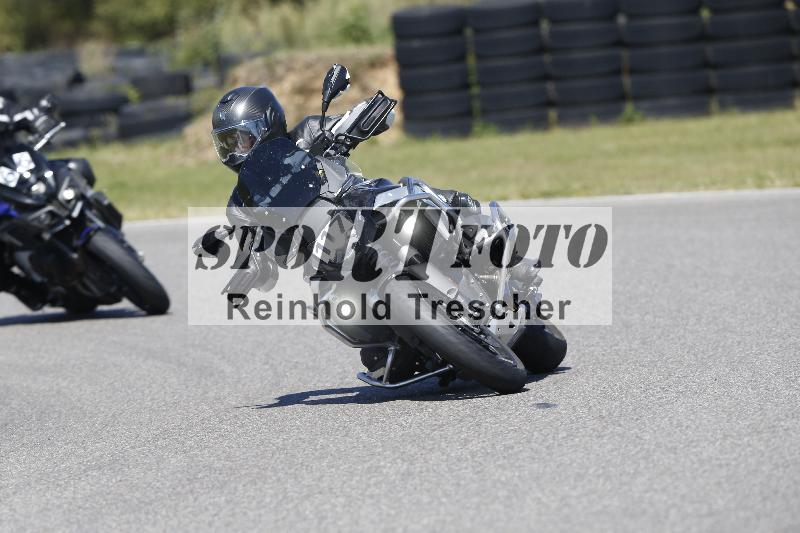 Archiv-2025/48 25.08.2025 Cornu Master School ADR/blau-bleu/117